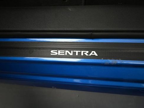 Used 2025 Nissan Sentra SR w/ Trunk Package FWD image 24