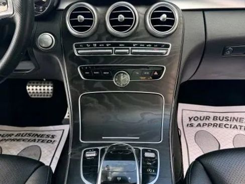 Used 2015 Mercedes-Benz C 300 4MATIC Sedan image 34