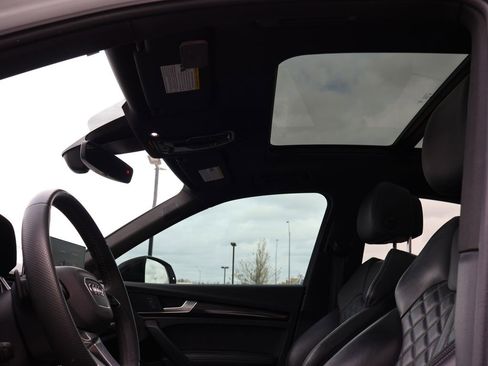 Used 2024 Audi SQ5 Premium Plus image 16
