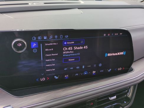 Used 2025 Chevrolet Tahoe LT image 13
