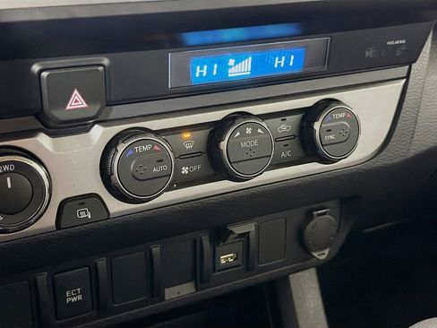 Used 2023 Toyota Tacoma SR image 18