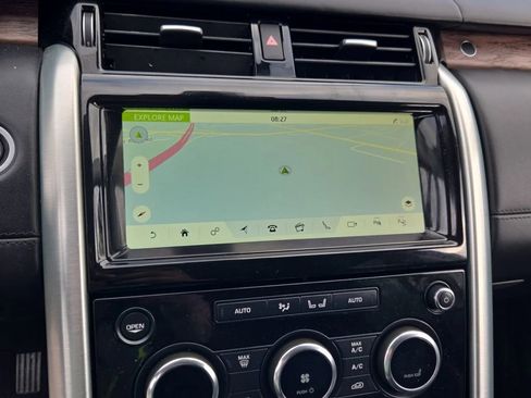 Used 2019 Land Rover Discovery HSE Luxury AWD/4WD image 11