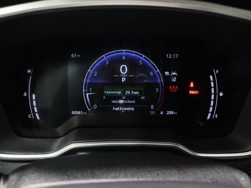 Certified 2024 Toyota Corolla Cross XLE image 40