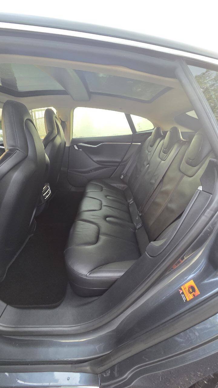 Used 2014 Tesla Model S 85 RWD image 10