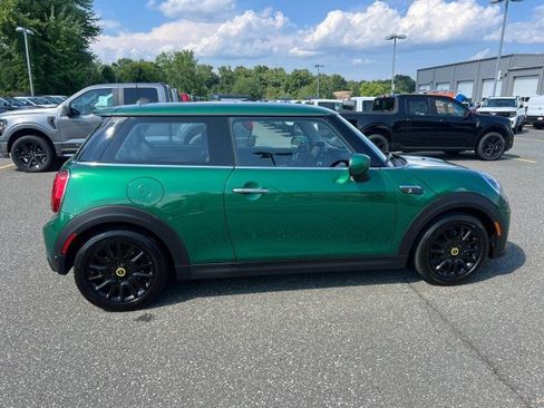 Used 2023 MINI Cooper SE FWD image 8