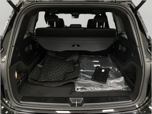 Certified 2025 Mercedes-Benz GLB 250 4MATIC image 5