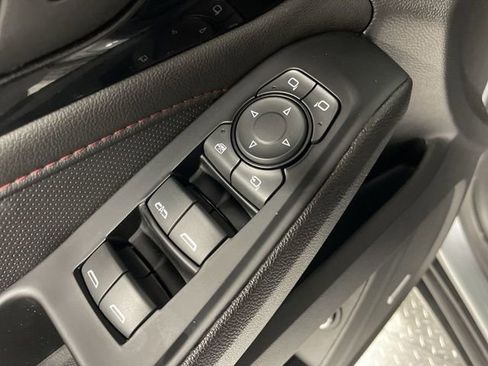 Certified 2023 Chevrolet Traverse RS w/ LPO, Floor Liner Package image 13