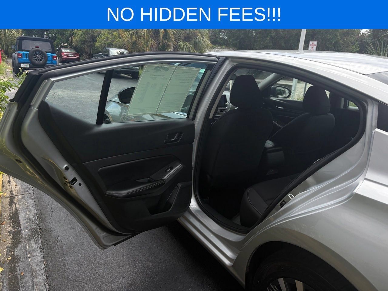 Used 2024 Nissan Altima 2.5 SV FWD image 27