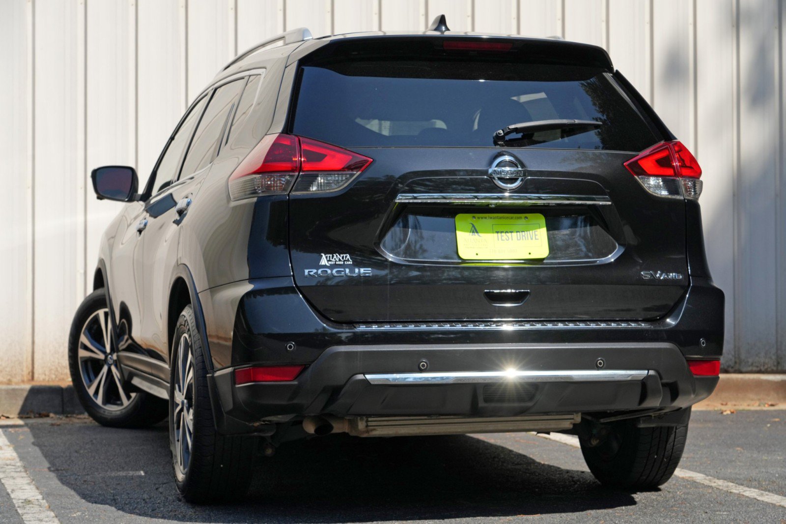 Used 2019 Nissan Rogue SV w/ Premium Package AWD/4WD image 5