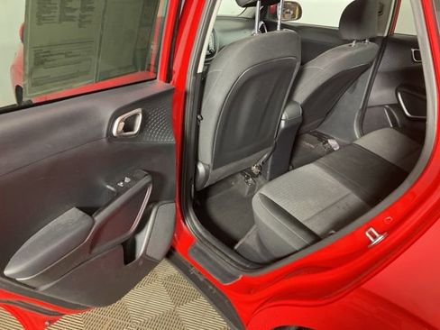 Used 2021 Kia Soul S image 18