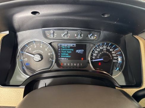 Used 2011 Ford F150 XLT w/ XLT Chrome Pkg image 28