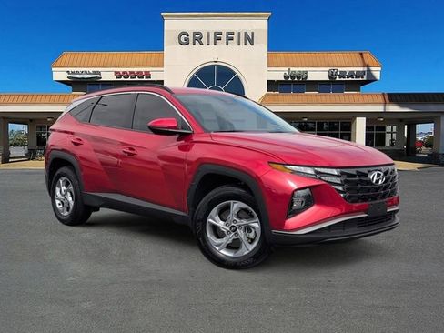 Used 2023 Hyundai Tucson SEL image 2