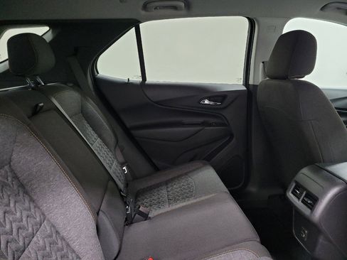 Used 2023 Chevrolet Equinox LT w/ Driver Convenience Package AWD/4WD image 19