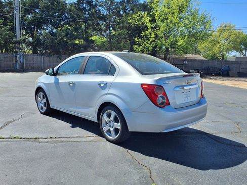 Used 2015 Chevrolet Sonic LTZ FWD image 4