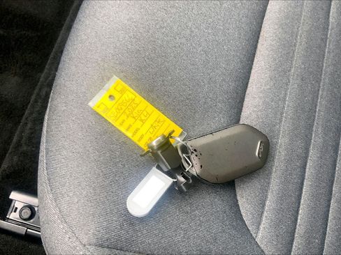 Used 2025 Kia K4 EX FWD image 13