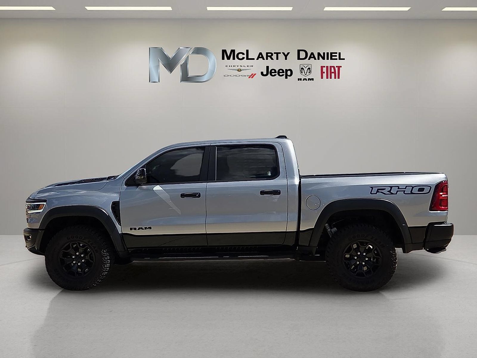 Used 2025 RAM 1500 RHO w/ RHO Level 1 Equipment Group AWD/4WD image 3