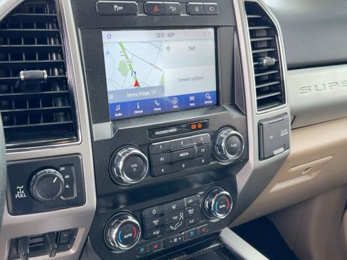 Used 2020 Ford F250 Lariat w/ Lariat Value Package image 25