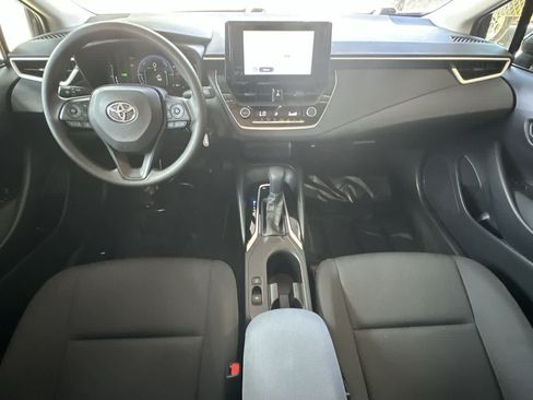 Used 2026 Toyota Corolla LE FWD image 24