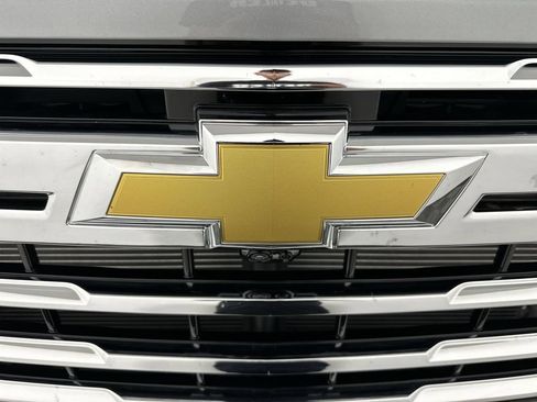 New 2026 Chevrolet Silverado 2500 LTZ w/ LTZ Convenience Package AWD/4WD image 32
