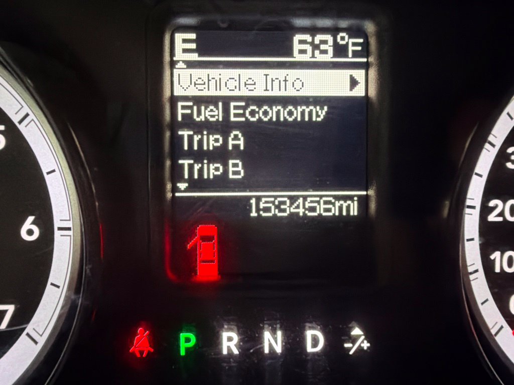 Used 2015 RAM 1500 Big Horn AWD/4WD image 16