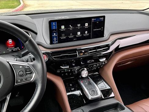 Certified 2025 Acura MDX SH-AWD w/ Advance Package image 8