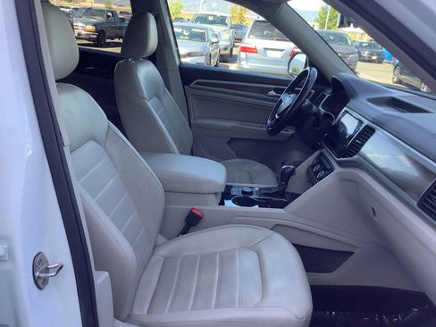 Used 2019 Volkswagen Atlas SEL Premium AWD/4WD image 15