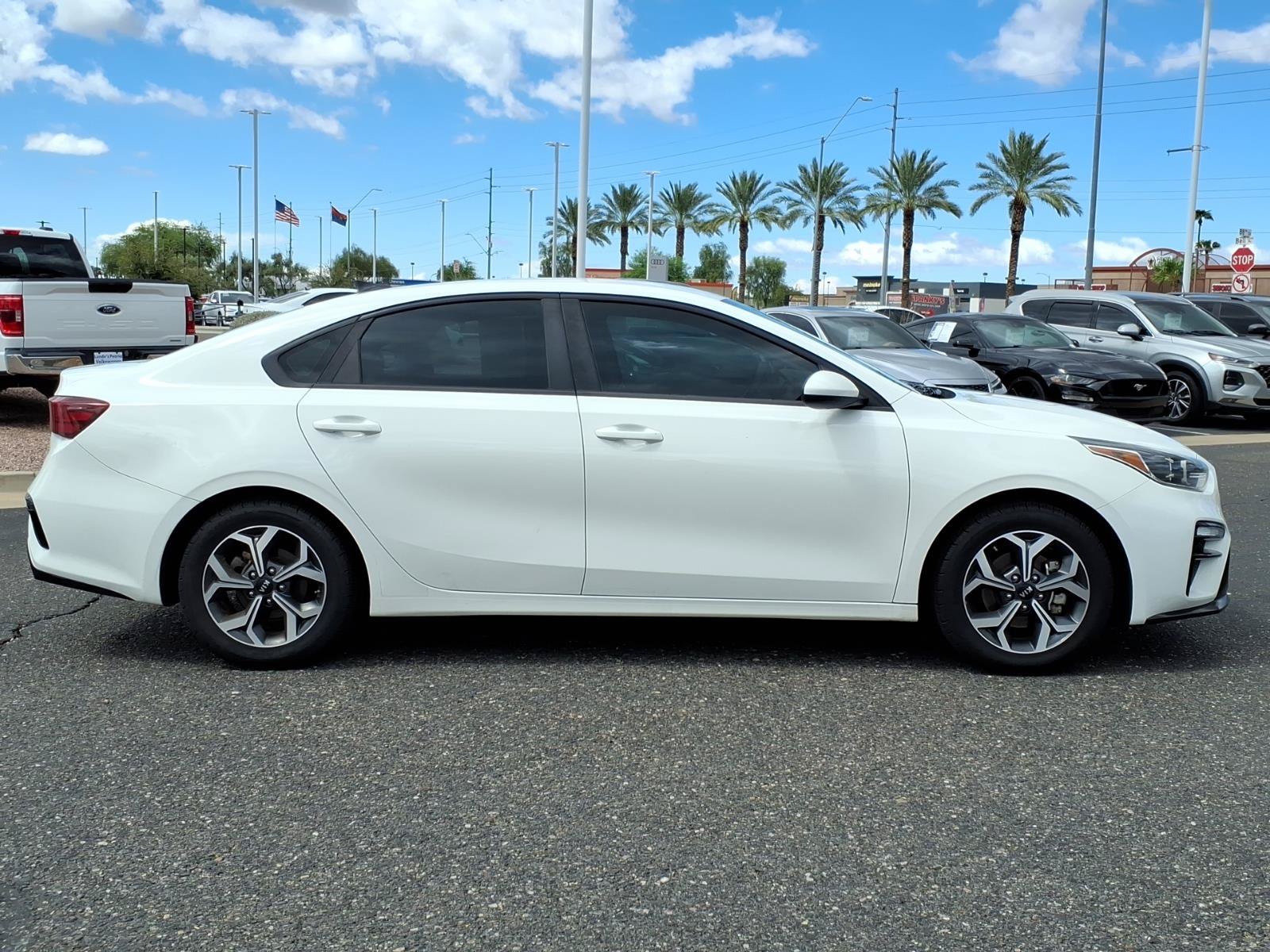 Used 2019 Kia Forte LXS FWD image 8