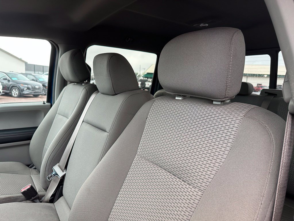 Used 2017 Ford F150 XLT w/ Equipment Group 302A Luxury AWD/4WD image 3