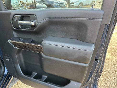 Used 2020 GMC Sierra 1500 Elevation w/ Elevation Value Package image 15