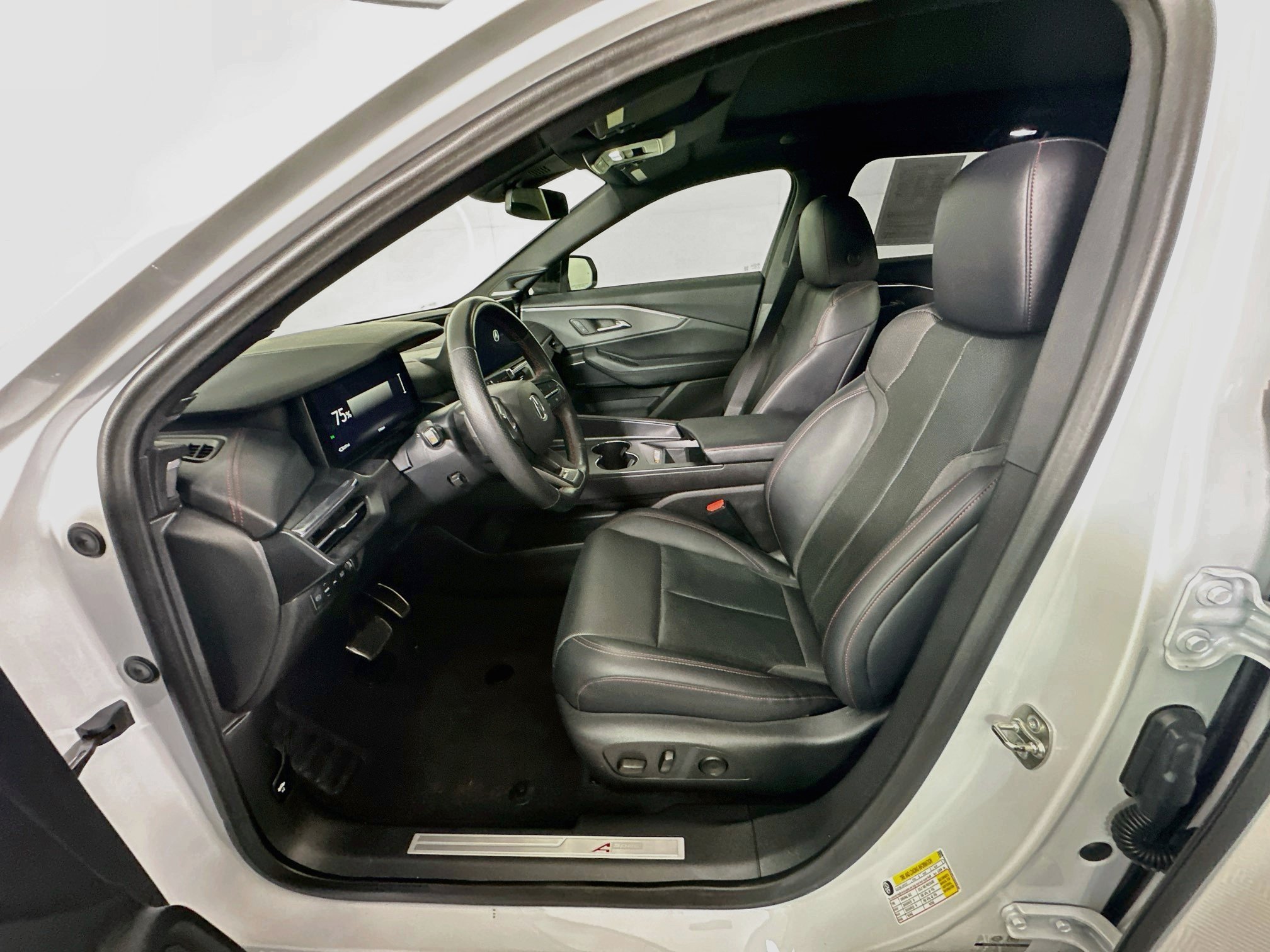 Used 2024 Acura ZDX A-Spec RWD image 13