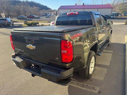 Used 2018 Chevrolet Colorado LT w/ LT Convenience Package image 5