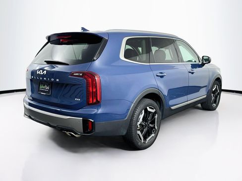 Used 2025 Kia Telluride S AWD/4WD image 9