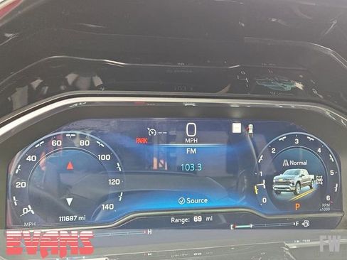 Used 2022 Chevrolet Silverado 1500 LT w/ Z71 Off-Road Package image 4