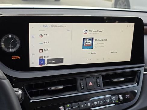 Certified 2023 Lexus ES 350 Ultra Luxury image 19