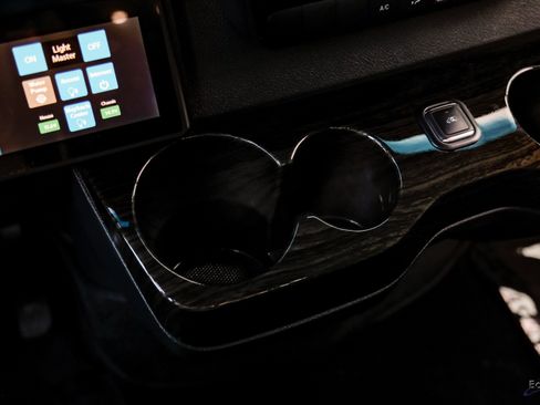 Used 2024 Mercedes-Benz Sprinter 3500 image 52