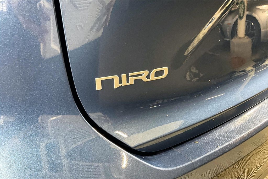 Used 2024 Kia Niro Wind FWD image 31