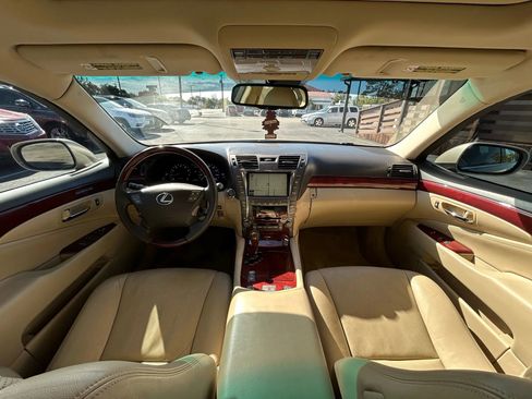 Used 2007 Lexus LS 460 image 19
