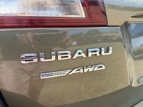 Used 2018 Subaru Outback 2.5i Limited AWD/4WD image 33