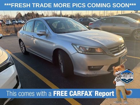 Used 2014 Honda Accord EX image 3