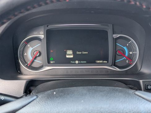 Used 2021 Honda Pilot Black Edition image 12