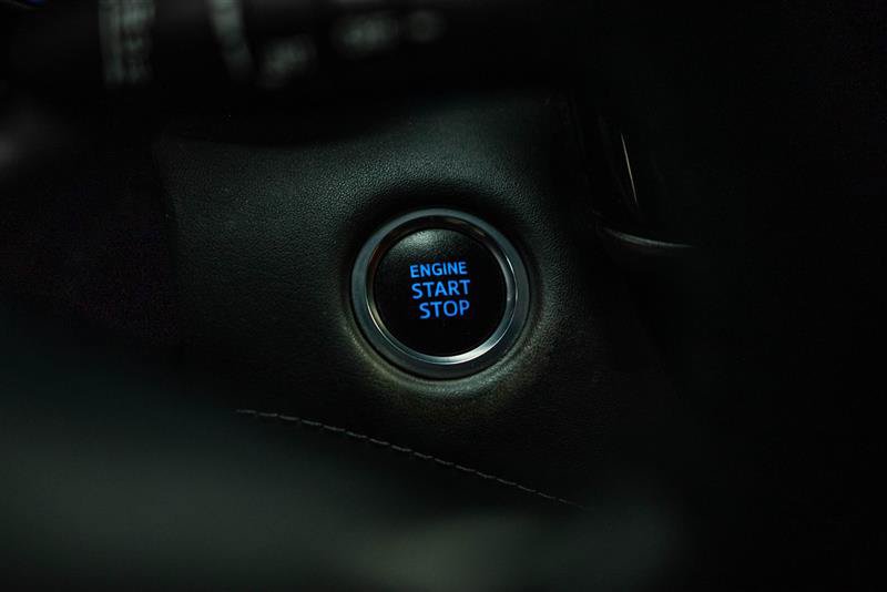 Used 2020 Toyota Highlander XLE AWD/4WD image 19