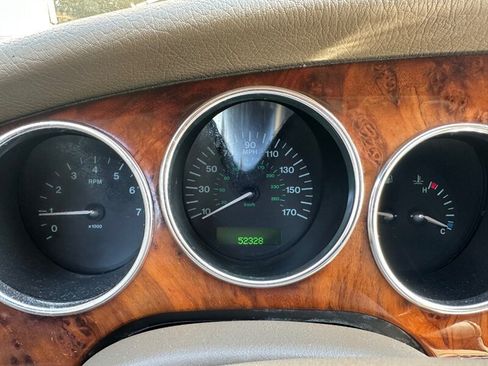 Used 2005 Jaguar XK8 Convertible RWD image 19