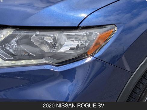 Used 2020 Nissan Rogue SV FWD image 10