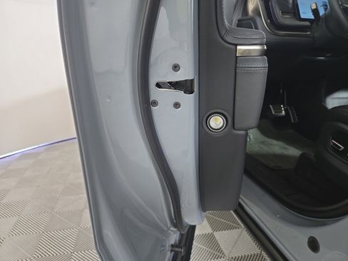 Used 2024 Rivian R1T Adventure AWD/4WD image 29