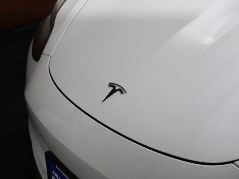 Used 2020 Tesla Model 3 Performance image 13