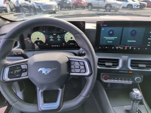 Used 2026 Ford Mustang Premium image 22