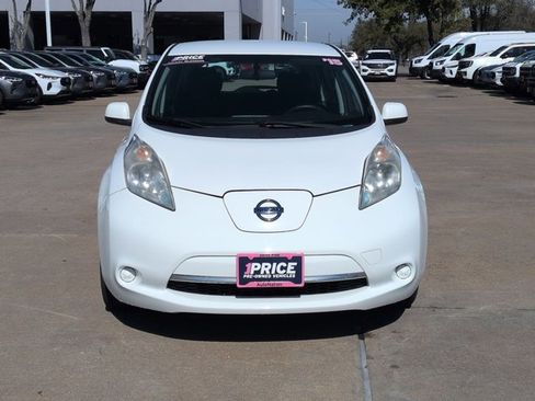 Used 2015 Nissan Leaf S w/ Charge Package image 2