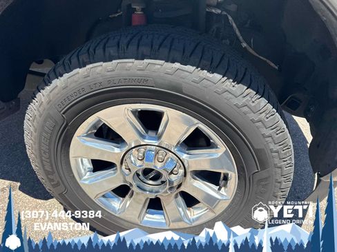 Used 2017 Ford F250 Platinum w/ Platinum Ultimate Package AWD/4WD image 9