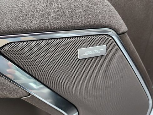 New 2026 GMC Sierra 1500 SLT image 16