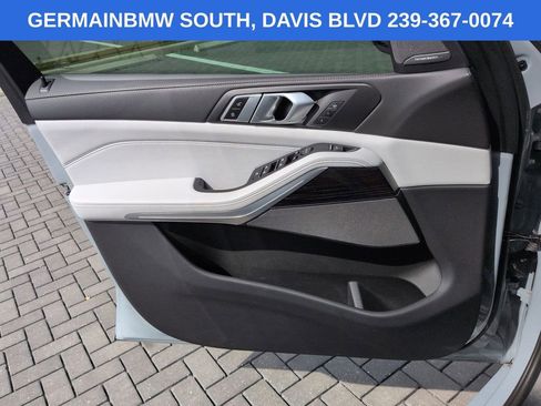Certified 2025 BMW X5 xDrive40i w/ Executive Package AWD/4WD image 30